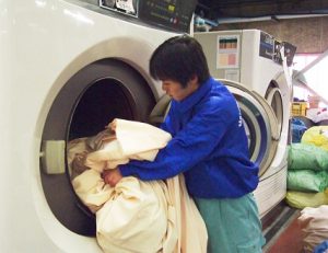 máy giặt bị kẹt lồng giặt