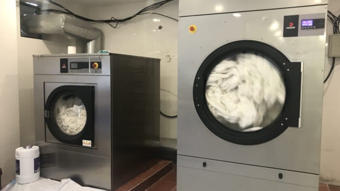Máy giặt công nghiệp 30kg cho xưởng giặt là, khách sạn